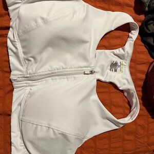 tek gear White Sports Bra with Wide Straps and High Neckline